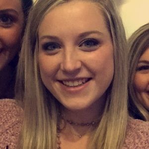 Meet your Posher, Kaitlyn